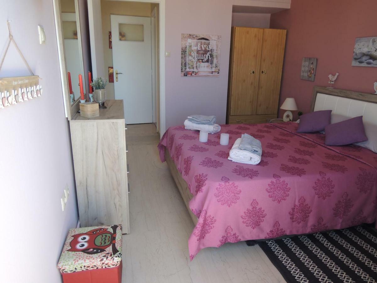 Central Square Appartment With Panoramic View Kalamata Eksteriør billede